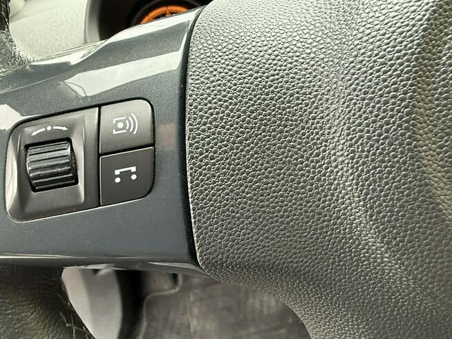 Opel Corsa 1.4 Poznań - zdjęcie 8
