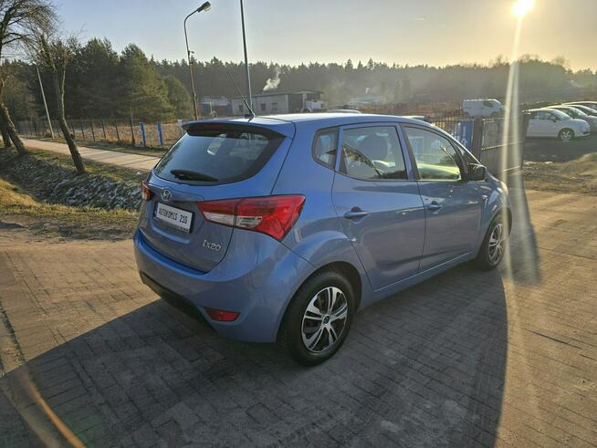 Hyundai ix20 1,4 benzynka 90 KM z niskim przebiegiem 66 tyś km !!! Cielcza - zdjęcie 7