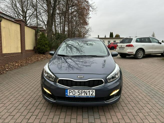 Kia Cee'd benzyna I rej. 2017 przebieg 57500 km Słupsk - zdjęcie 2