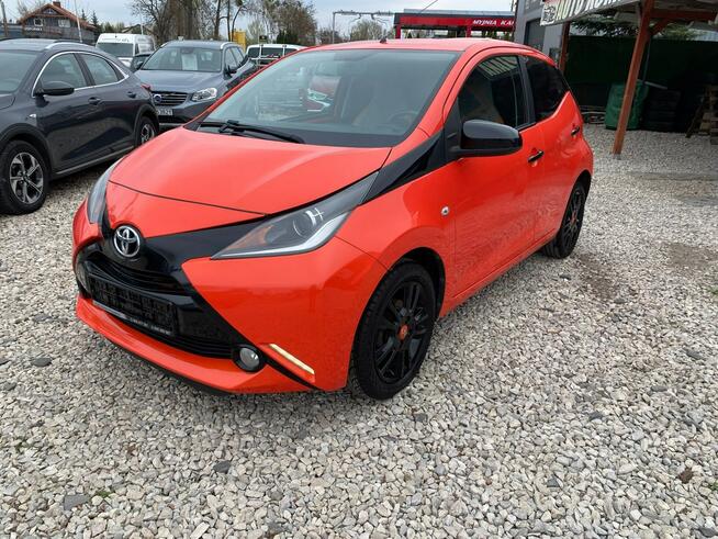Toyota Aygo PIĘKNA I ZADBANA,NAVI,KAMERA,SERWIS Kanie - zdjęcie 3
