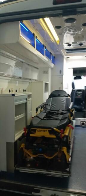 Ambulans Fiat Ducato Bielsko-Biała - zdjęcie 6
