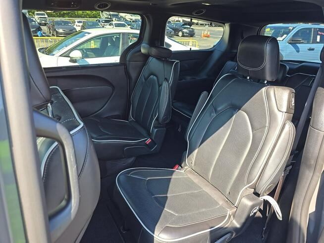 Chrysler Pacifica LIMITED / pakiet S / niski przebieg Cieszyn - zdjęcie 10