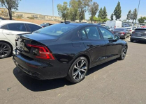 Volvo S60 Bogata wersja wyposażenia / AWD / B5 / niski przebieg Białystok - zdjęcie 4