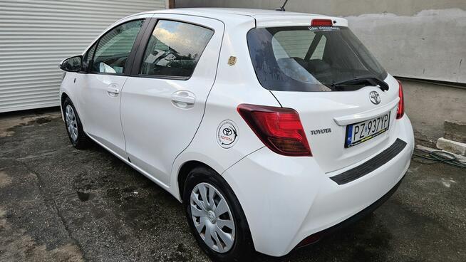 Toyota Yaris 1.0 + lpg Zbąszyń - zdjęcie 4