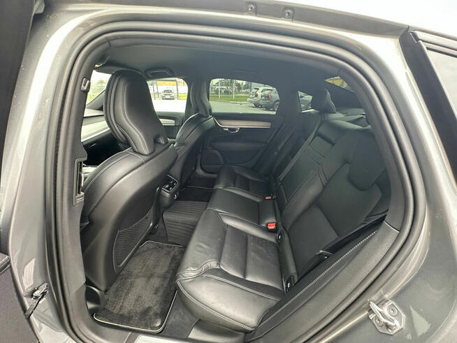 Volvo S90 D5 AWD | R Design | Salon PL | Serwis ASO | FV23% Kalisz - zdjęcie 11