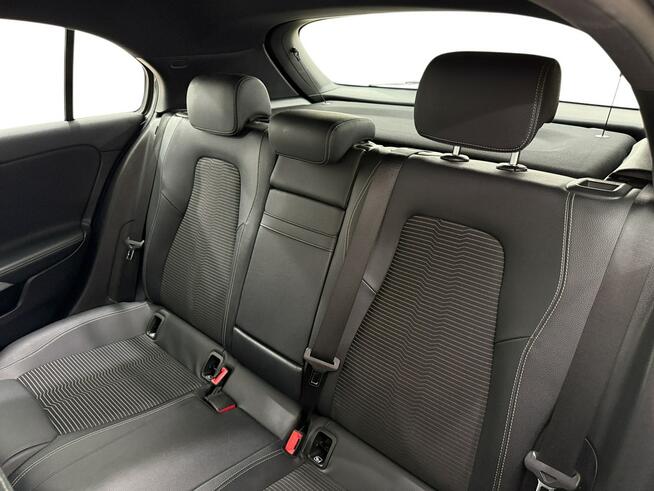 Mercedes A Klasa A 250 7G-DCT Warszawa - zdjęcie 12