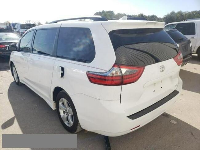 Toyota Sienna 2020,3.5L,LE,na przednie koła, porysowany Warszawa - zdjęcie 4