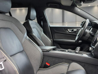 Volvo V60 B4 2.0 D 197KM R-Design / I właściciel / Serwisowany Skępe - zdjęcie 7