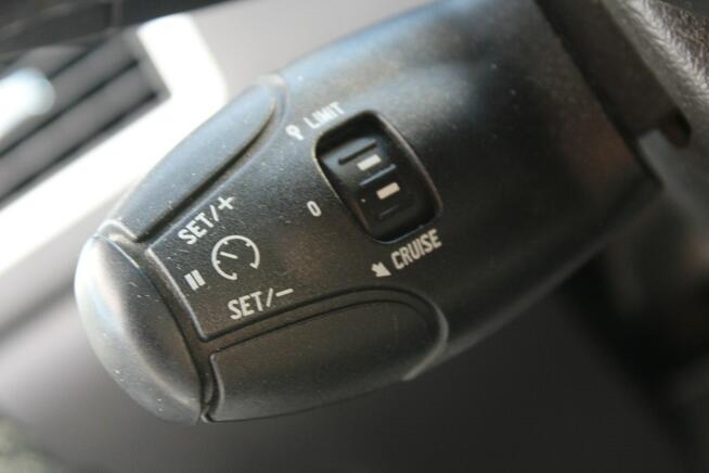Peugeot 307 CC G.Fotele automatyczna klimatyzacja Warszawa - zdjęcie 12