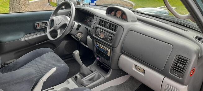 Mitsubishi Pajero Sport GLS 2.5 TDI Easy Select 4WD - 4x4 Kłodzko - zdjęcie 10