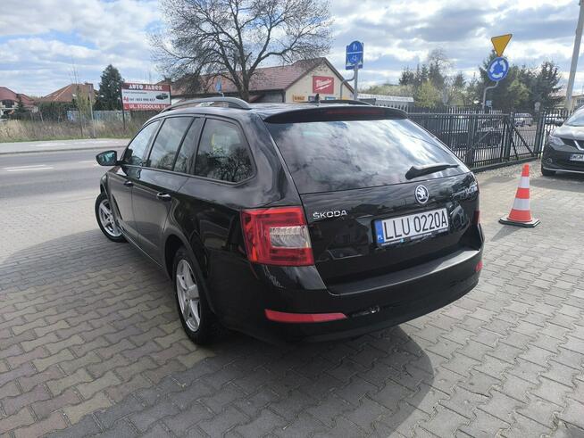 Škoda Octavia 2.0 TDi 150KM Klimatronic Navi Łuków - zdjęcie 7