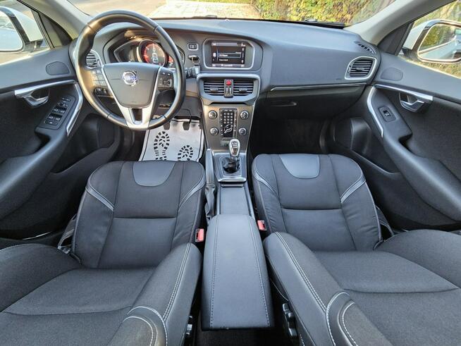 Volvo V40 100% Fabryczny Lakier* Kamera Cofania* Ładne i Zadbane Opoczno - zdjęcie 8