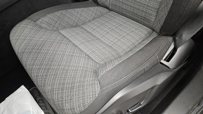 Volvo XC 60 B4 D Core aut ! Z Polskiego Salonu ! Faktura VAT ! Warszawa - zdjęcie 12