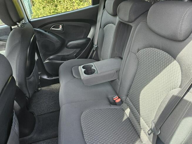 Hyundai ix35 Klimatyzacja / 6 biegów / Komputer / 2 kpl. kół Ruda Śląska - zdjęcie 8