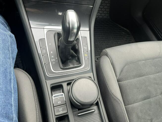Volkswagen Golf R-Line model 2020 2.0 TDi 150 KM Kobylnica - zdjęcie 11