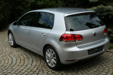 Volkswagen Golf Benzyna 5 drzwi  Ładny Egzemplarz Lubań - zdjęcie 9