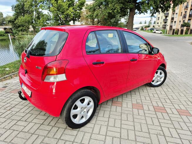 Toyota Yaris Oryginał Stan Bezwypadkowy I Właściciel Serwis do końca Zielona Łąka - zdjęcie 6