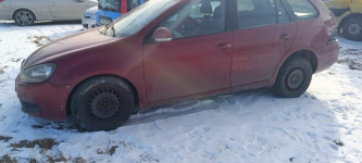 sprzedam golfa 6 wariant 1.6 TDI 105 k uszkodzony !!!