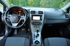 Toyota Avensis 1.8 benzyna Automat PDC Kamera 5 lat w Polsce Serwis Ostrów Mazowiecka - zdjęcie 2