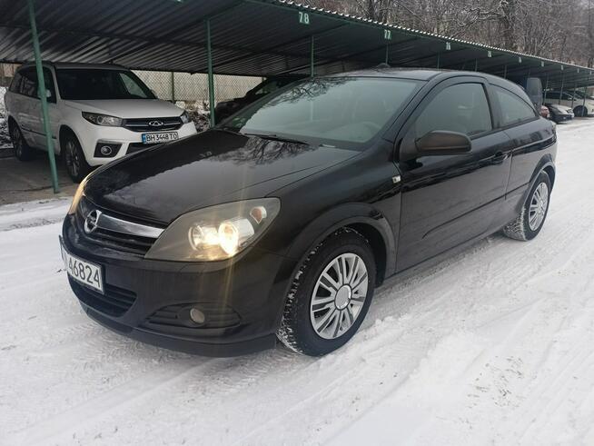 Opel Astra GTC III , zadbane, niski przebieg Tomaszów Mazowiecki - zdjęcie 5
