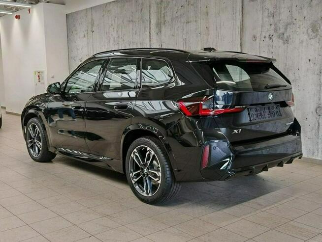 BMW X1 sDrive20i (170 KM), rabat  61 375 zł M Pro, Pakiet Premium Warszawa - zdjęcie 5