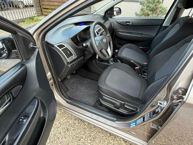 Hyundai i20 * Tylko 83 Tyś KM * Benzyna 1.2 Zwykły * KLIMA * Ruda Śląska - zdjęcie 8