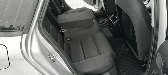 Audi A4 2.0TDI Lift Klimatronik Navi Alufelgi Parktronik Płock - zdjęcie 11
