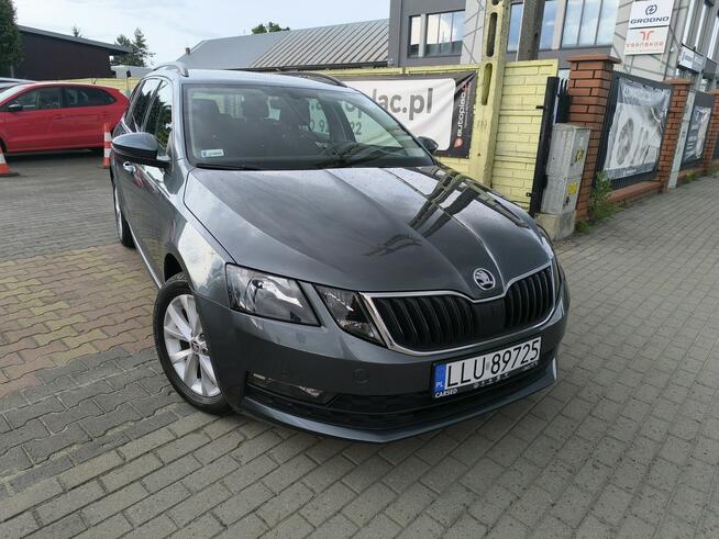 Škoda Octavia 1.6 TDi 116KM Klimatronic Navi Łuków - zdjęcie 11