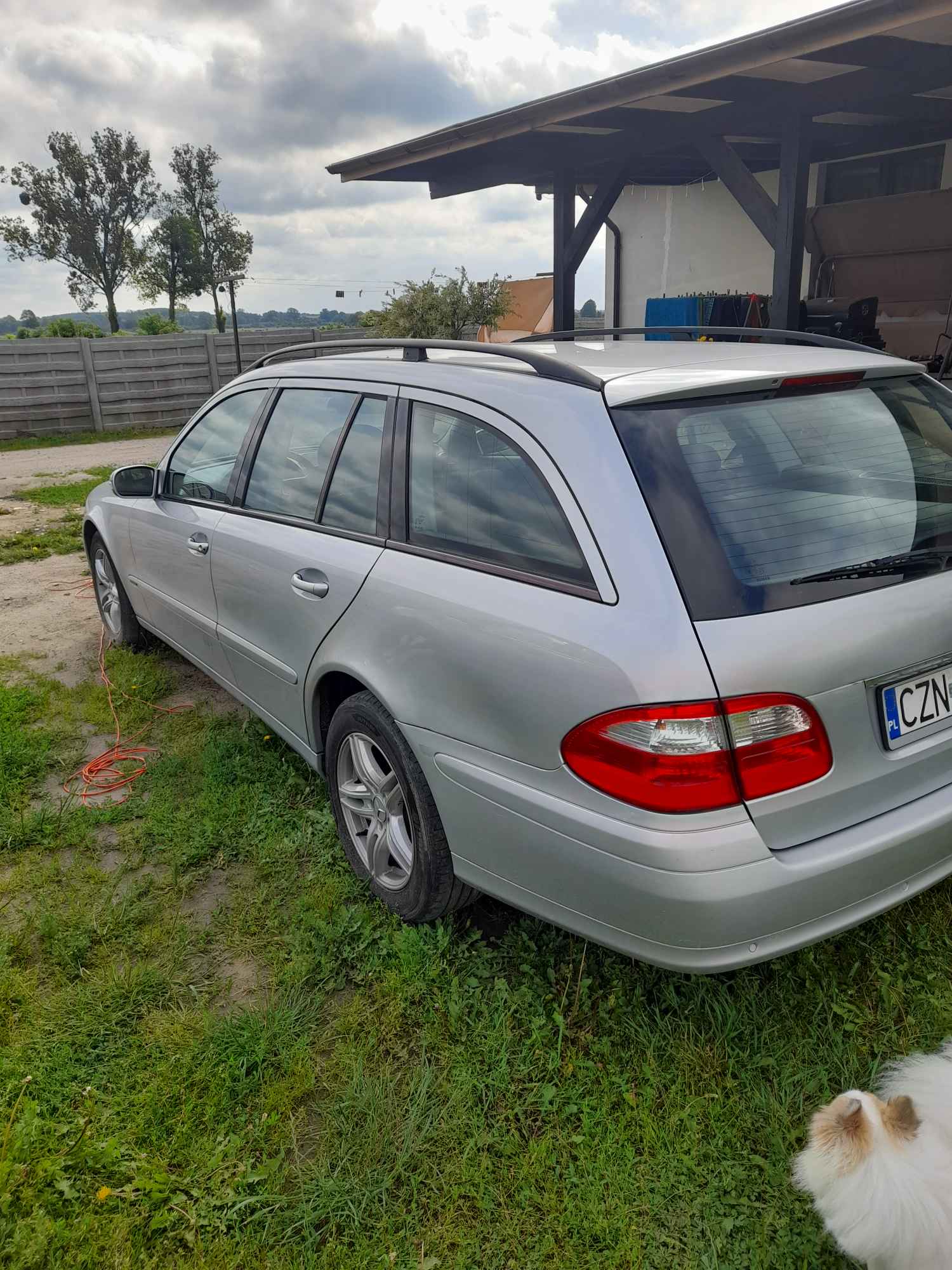 Sprzedam Mercedesa Młodocin - zdjęcie 3