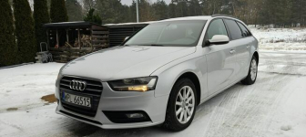 Audi A4 2.0TDI Lift Klimatronik Navi Alufelgi Parktronik