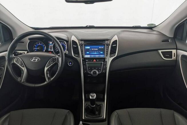 Hyundai I30 1.6 benzyn135 km XENON czujniki NAVI bezwypadek SERWI 2013 Tychy - zdjęcie 3
