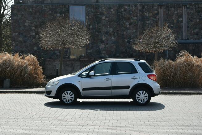 Suzuki SX4 1.6 16v 107KM 2007r. SALON 4x4 Climatronic Android Kamera Kampinos - zdjęcie 4