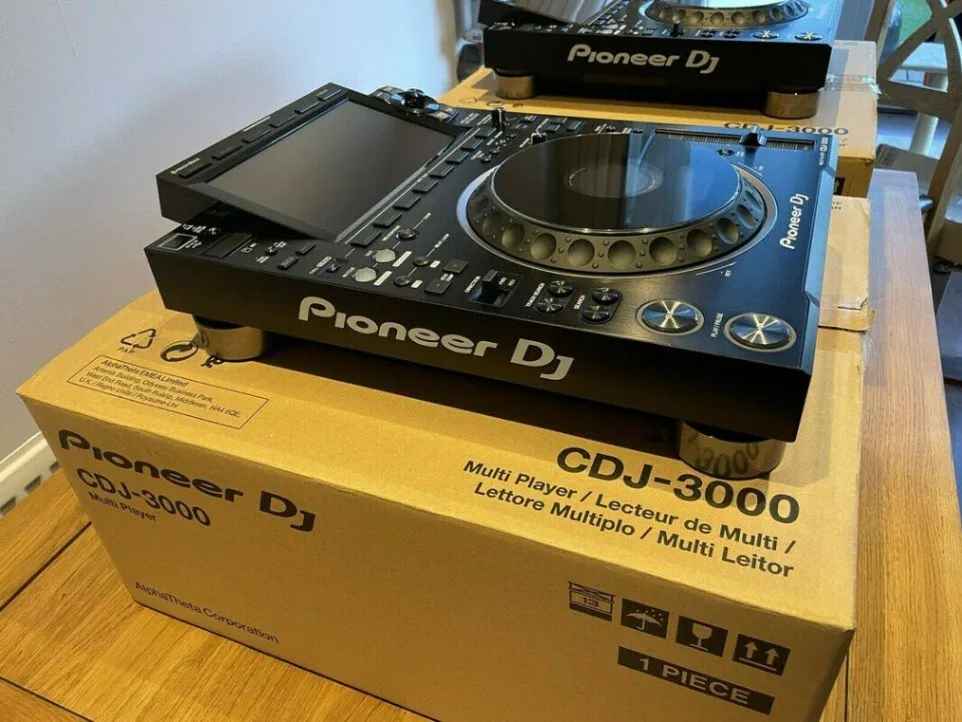 Pioneer CDJ-3000 Player | Pioneer DJM-A9 DJ Mixer | Pioneer DJM-V10-LF Bałuty - zdjęcie 1