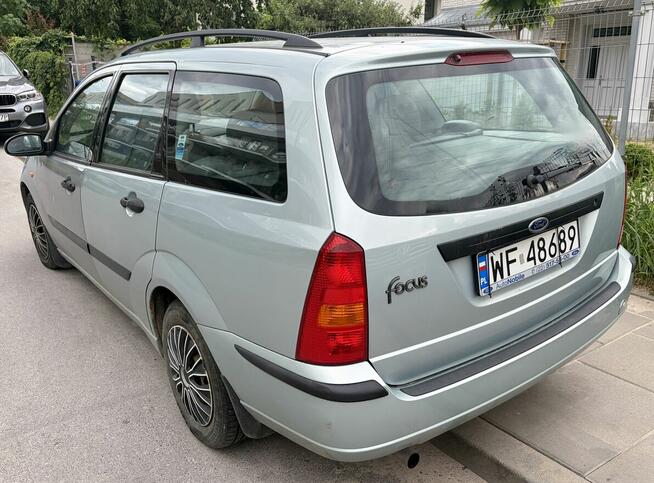 Ford Focus Kombi 1.6 Benzyna Salon Polska - Wyposażony Spraw Legionowo - zdjęcie 5