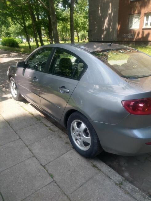 Mazda 3 sedan srebrna Kielce - zdjęcie 11