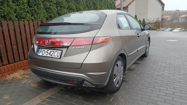 Sprzedam Honda Civic VIII 2007 Czapury - zdjęcie 4