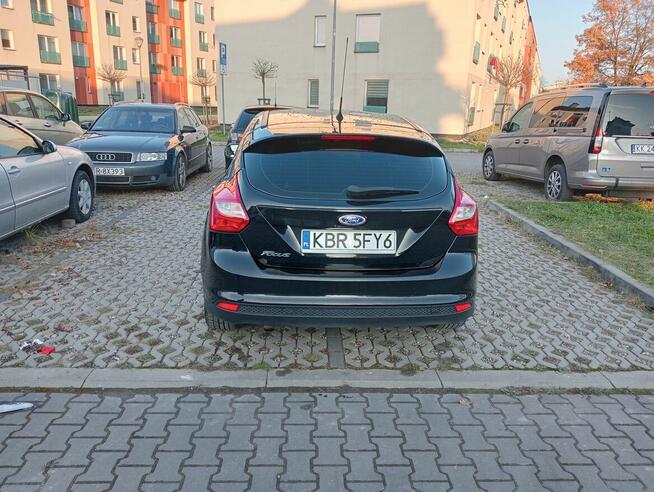 Śliczny! Ford Focus 1.6 TDCi DPF Start-Stopp-System Ambiente Kraków - zdjęcie 4