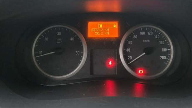 Opel Vivaro 9 Osobowy Long Klima Lębork - zdjęcie 12