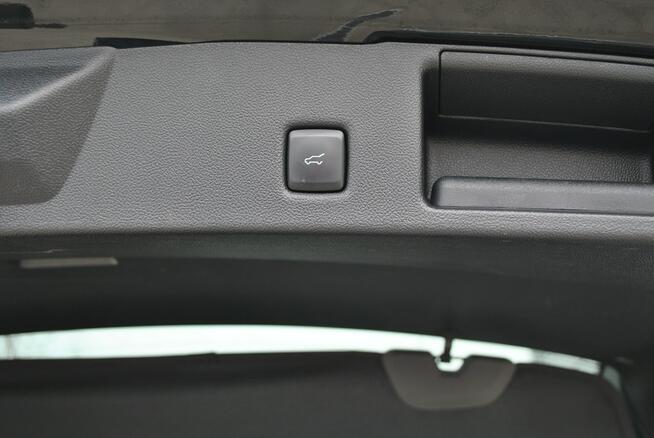 TitaniuX 2,5Hybrid FHEV e-CVT FWD Gwarancja ASO Forda Białystok - zdjęcie 11