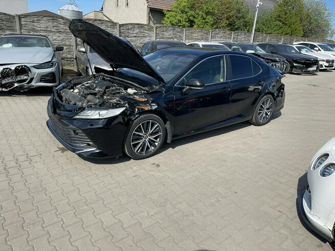 Toyota Camry Hybryda Skóra Kamera 218KM Gliwice - zdjęcie 7