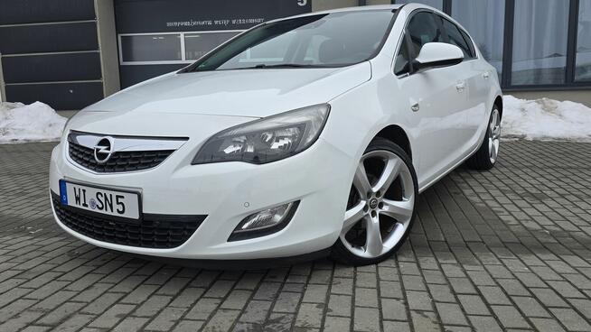 Opel Astra J 1,4 Turbo 140PS SPORT NAVI AUX Bluetooth Alu19 Zamość - zdjęcie 2