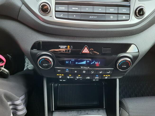 Hyundai Tucson benzyna Słupsk - zdjęcie 12