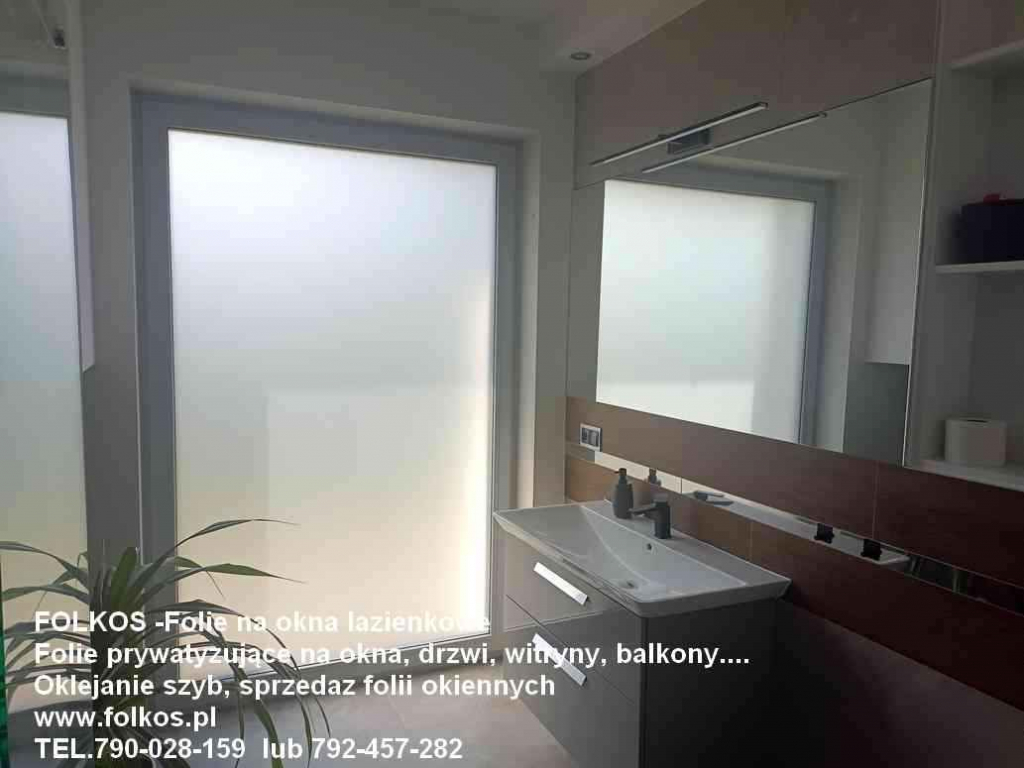 Okno w łazience -Zasłaniamy okno w łazience- Oklejamy okna łazienkowe Ochota - zdjęcie 3