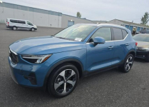 Volvo XC 40 Bogata wersja wyposażenia / AWD / B5/ niski przebieg Chwaszczyno - zdjęcie 3