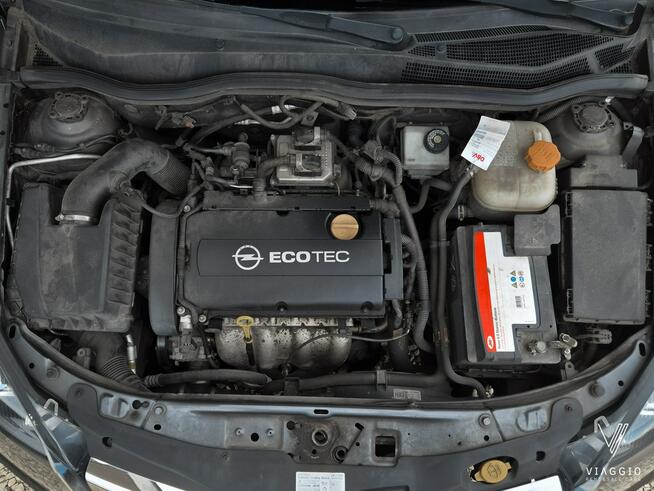 Astra GTC 1.6 benzyna 116km PODGRZE FOTELE klima CZUJNIKI serwis 2011 Tychy - zdjęcie 10