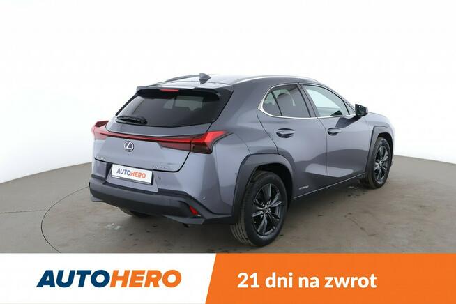 Lexus UX full LED, skóra, szyberdach, kamera cofania, virtual cocpit Warszawa - zdjęcie 7