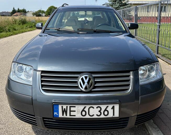 VW Passat Kombi 1.9 TDI 2003 - duży serwis / KOLOR / WNĘTRZE Legionowo - zdjęcie 1