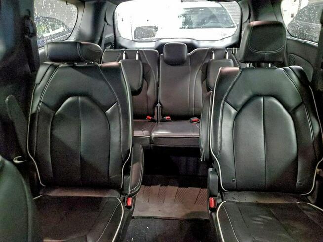 Chrysler Pacifica / 3.6 291KM / Bogate wyposażenie / niski przebieg / Tarnów - zdjęcie 10