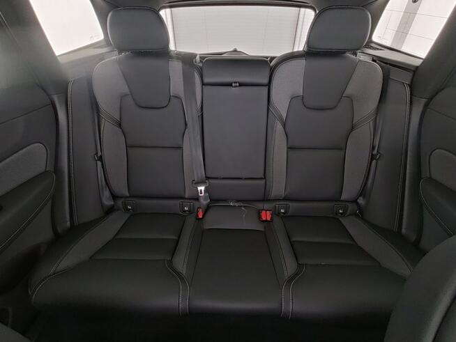 Volvo XC 60 T6 Plug-In AWD Black Edition Plus *Gwarancja*FV23%* Tychy - zdjęcie 11