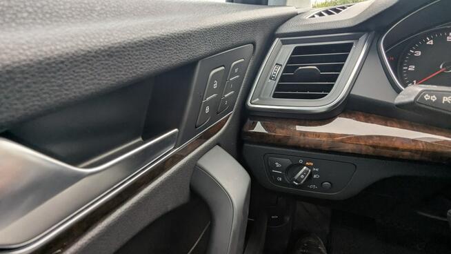 Audi Q5 2.0 TFSI 252 KM Quattro. – Panorama, Skóra, navi, kamera Biała - zdjęcie 11